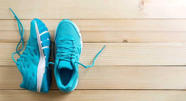 How to Buy Walking Shoes That Fit