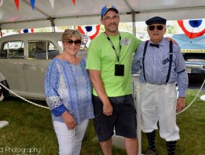 Ann Palmer, Kevin Gadd y Tom Penty en el 2017 Classic Auto Show and Cruise In